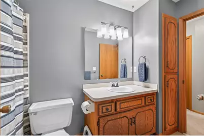 1415 Sycamore Lane N, Plymouth, MN 55441 - Photo 24