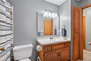 1415 Sycamore Ln N, Plymouth, MN 55441 - Photo 24