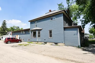 1114 University Drive N, Fargo, ND 58102 - Photo 4