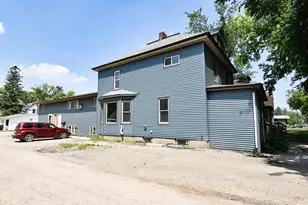 1114 University Dr N, Fargo, ND 58102 - Photo 4