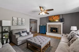 2006 River Hills Dr, Burnsville, MN 55337 - Photo 4