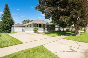 2309 24th St NW, Rochester, MN 55901 - Photo 38