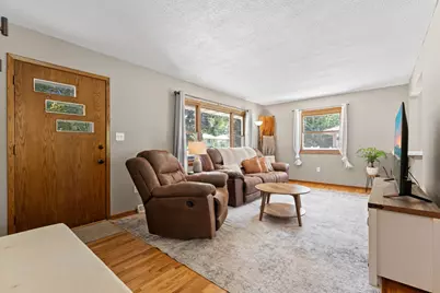 2309 24th Street NW, Rochester, MN 55901 - Photo 2