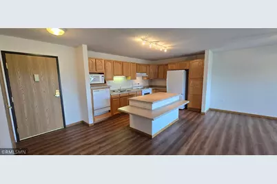 2155 6th Lane SE #206, Cambridge, MN 55008 - Photo 1