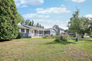 8016 35th Ave N, Crystal, MN 55427 - Photo 2