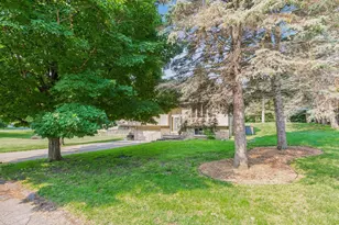163 Upper Lea Ln, Long Lake, MN 55356 - Photo 4