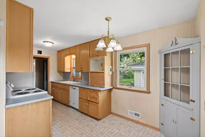 10475 6th Street NE, Blaine, MN 55434 - Photo 2