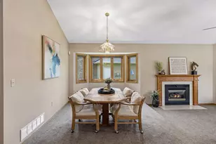 314 Wedgewood Dr, Mahtomedi, MN 55115 - Photo 12