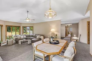 314 Wedgewood Dr, Mahtomedi, MN 55115 - Photo 16