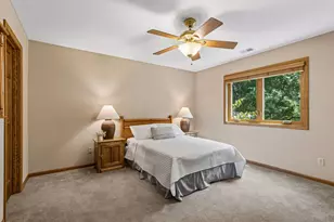 314 Wedgewood Dr, Mahtomedi, MN 55115 - Photo 44