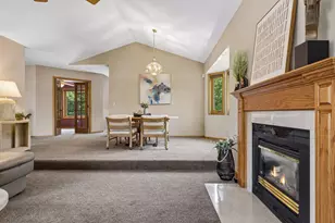 314 Wedgewood Dr, Mahtomedi, MN 55115 - Photo 20