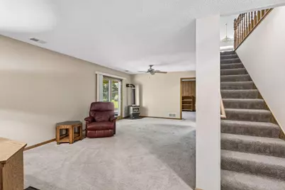 314 Wedgewood Drive, Mahtomedi, MN 55115 - Photo 38