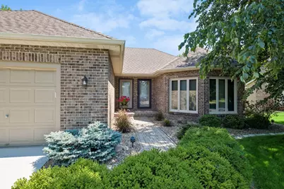 314 Wedgewood Drive, Mahtomedi, MN 55115 - Photo 6