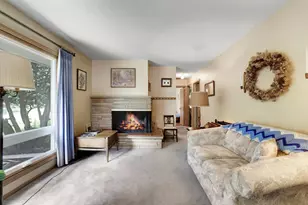 1826 Alameda St, Roseville, MN 55113 - Photo 8