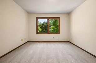 6306 Crackleberry Trail, Woodbury, MN 55129 - Photo 64