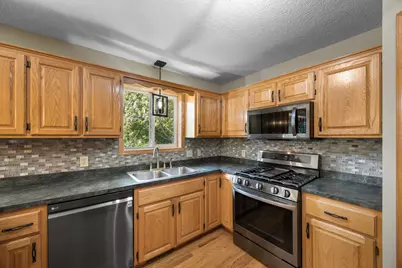 1011 Hillock Street NW, Isanti, MN 55040 - Photo 36