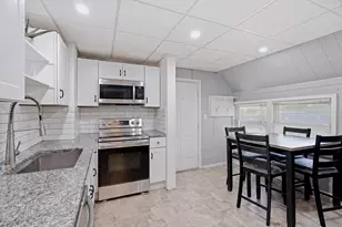 53 Dale St N, Saint Paul, MN 55102 - Photo 32