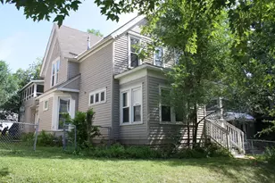 833 3rd St E, Saint Paul, MN 55106 - Photo 1