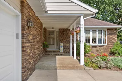 2170 Diablo Drive SE, Owatonna, MN 55060 - Photo 2
