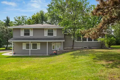 10500 Vessey Road, Bloomington, MN 55437 - Photo 2