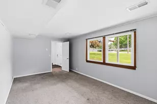 10500 Vessey Rd, Bloomington, MN 55437 - Photo 26