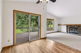 3149 Farnum Dr, Eagan, MN 55121 - Photo 10