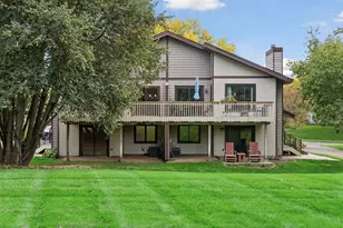 3149 Farnum Dr, Eagan, MN 55121 - Photo 38