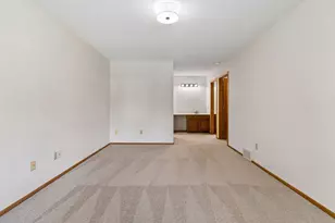 3149 Farnum Dr, Eagan, MN 55121 - Photo 20