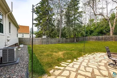 19 E Buffalo Street, Duluth, MN 55811 - Photo 30