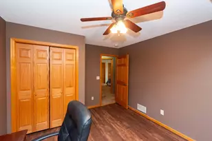9094 Jensen Ave S, Cottage Grove, MN 55016 - Photo 10