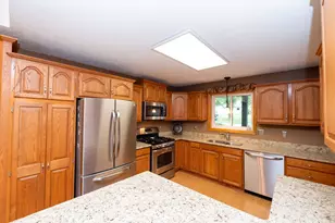 9094 Jensen Ave S, Cottage Grove, MN 55016 - Photo 2