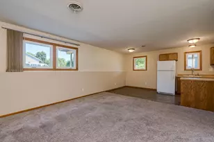 1655 Valley View Dr, North Mankato, MN 56003 - Photo 22