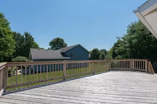 1655 Valley View Dr, North Mankato, MN 56003 - Photo 14