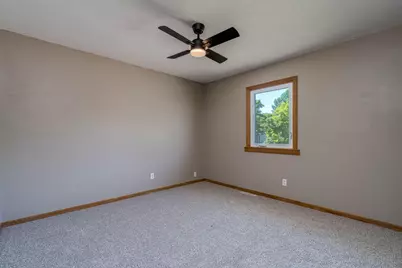 1655 Valley View Drive, North Mankato, MN 56003 - Photo 16