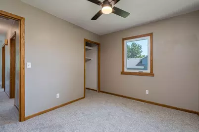 1655 Valley View Drive, North Mankato, MN 56003 - Photo 18