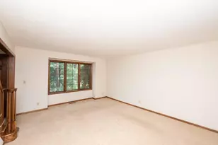 1820 Interlachen Alcove, Woodbury, MN 55125 - Photo 46