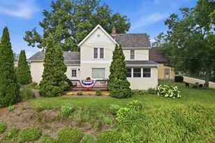 610 Washington Ave, Wabasha, MN 55981 - Photo 2