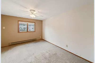 930 Lyn Way #203, Hastings, MN 55033 - Photo 12