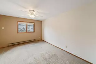 930 Lyn Way, Hastings, MN 55033 - Photo 12