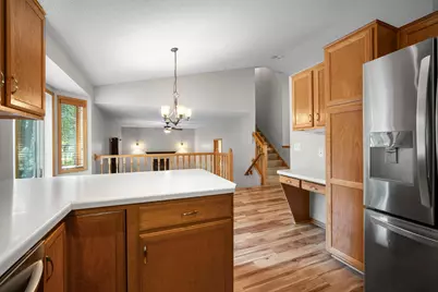 960 Wildflower Court, Eagan, MN 55123 - Photo 14