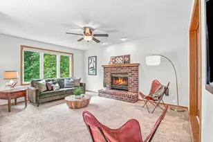1722 Orchard Dr, Woodbury, MN 55125 - Photo 10