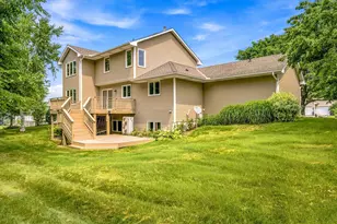 1722 Orchard Dr, Woodbury, MN 55125 - Photo 2