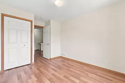 3560 Sterling Heights Drive #B, River Falls, WI 54022 - Photo 18