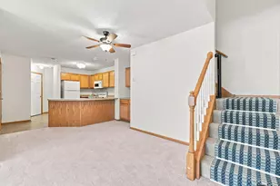 3560 Sterling Heights Dr, River Falls, WI 54022 - Photo 6