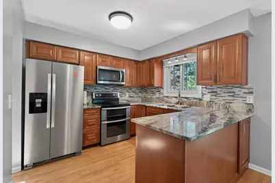 1652 84th Court N, Brooklyn Park, MN 55444 - Photo 10