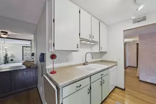 260 Westview Dr, West Saint Paul, MN 55118 - Photo 8