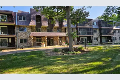 260 Westview Drive #303, West Saint Paul, MN 55118 - Photo 1