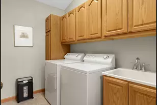 8709 Forestview Ln N, Maple Grove, MN 55369 - Photo 8