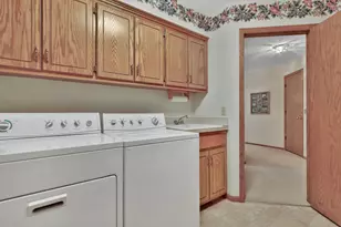 1123 Lois Ct, Shoreview, MN 55126 - Photo 56