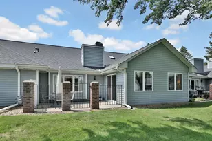 1123 Lois Ct, Shoreview, MN 55126 - Photo 18